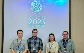 From left to right: Dr. Qianshuo Zhao (Ocean University of China), Xabier Lekunberri (AZTI), Dr. Kakani Katija (Monterey Bay Aquarium Research Institute, MBARI) and Dr. Enrique Montes (NOAA Atlantic Oceanographic and Meteorological Laboratory).